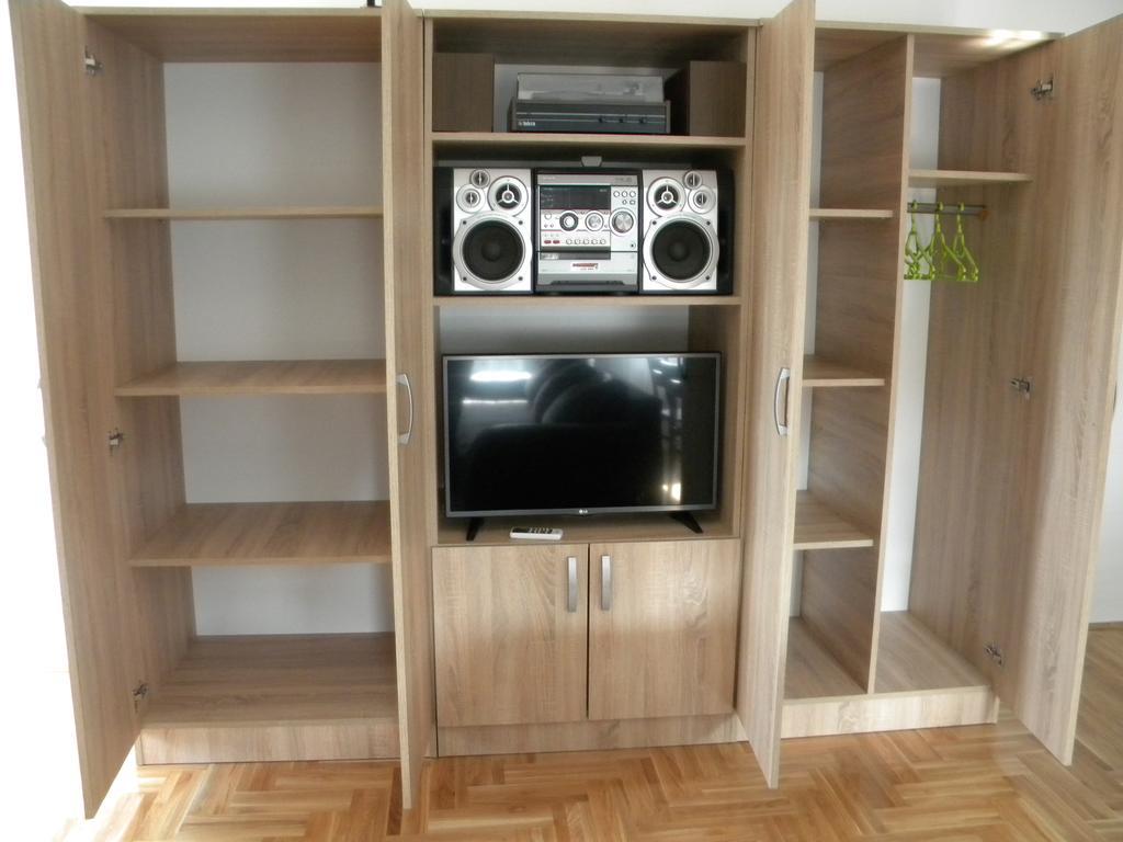 Apartment Srebrni Oblak Arandjelovac Exterior photo